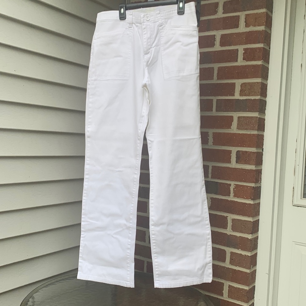 Women’s white cotton pants size 8